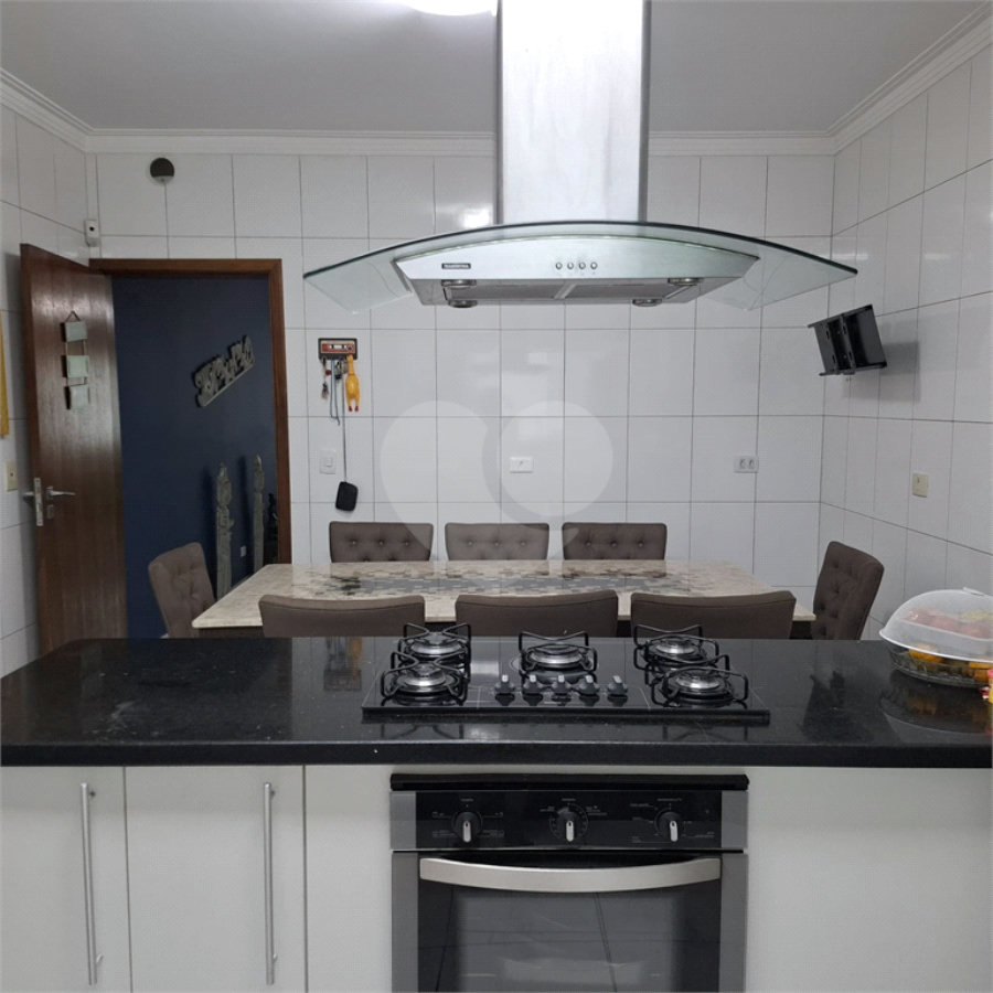 Sobrado à venda com 3 quartos, sendo 1 suíte, em Vila Pirituba, São Paulo, SP