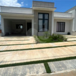 Casa à venda com 3 quartos, sendo 1 suíte, no condomínio Village Moutonnée, Salto - SP