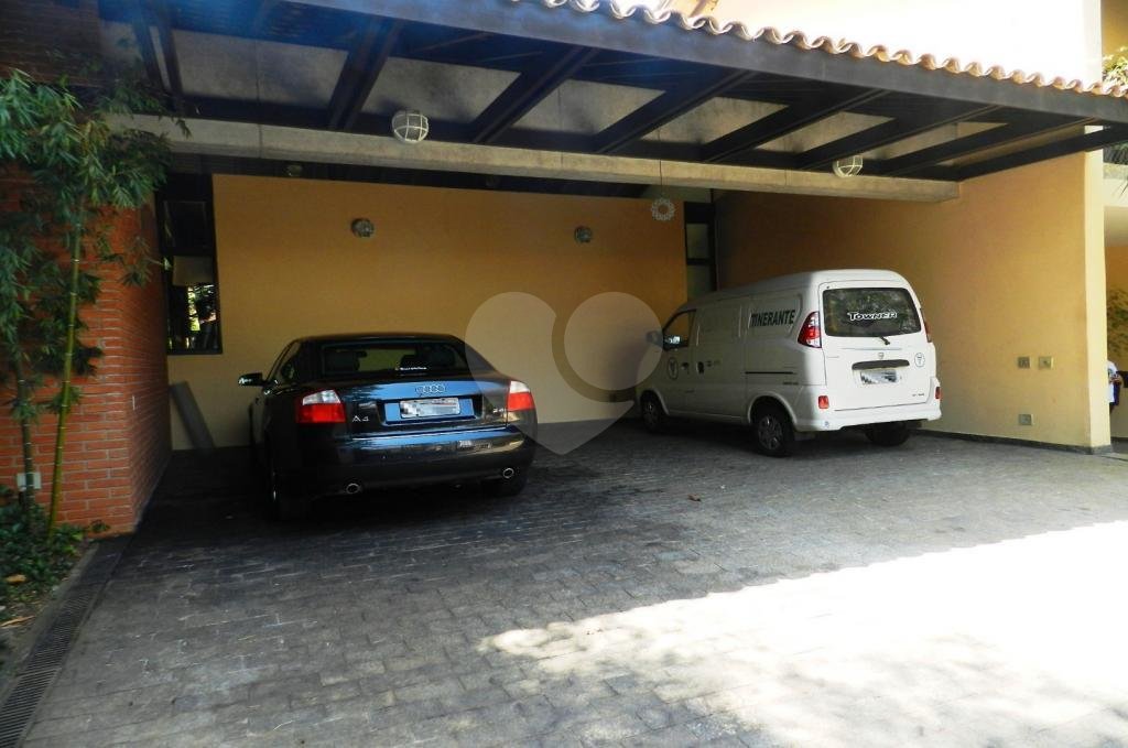 Casa de Vila à venda com 5 quartos, sendo 2 suítes, em Jardim Marajoara, São Paulo, SP