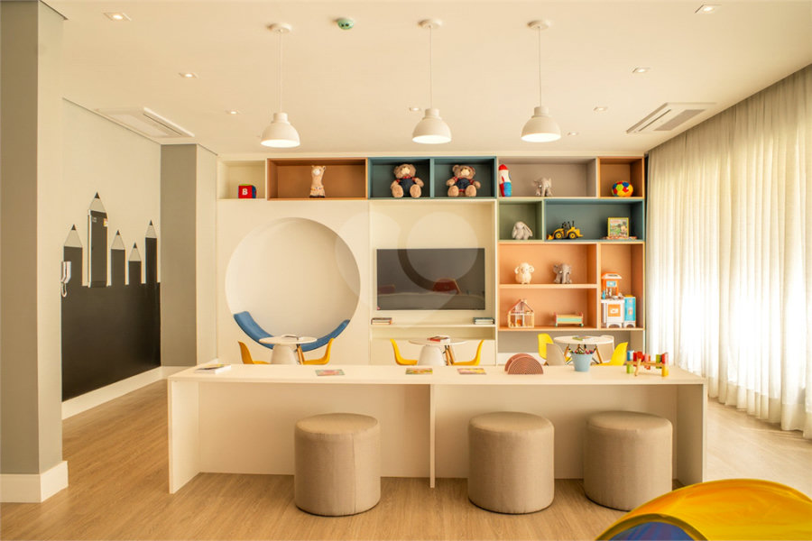 Apartamento à venda com 3 quartos, sendo 2 suítes,  em Santana, São Paulo, SP
