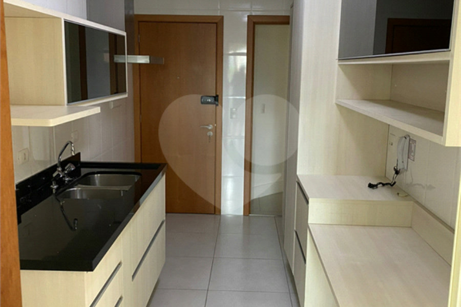 Apartamento à venda com 3 quartos, sendo 1 suíte, em Santana, São Paulo, SP
