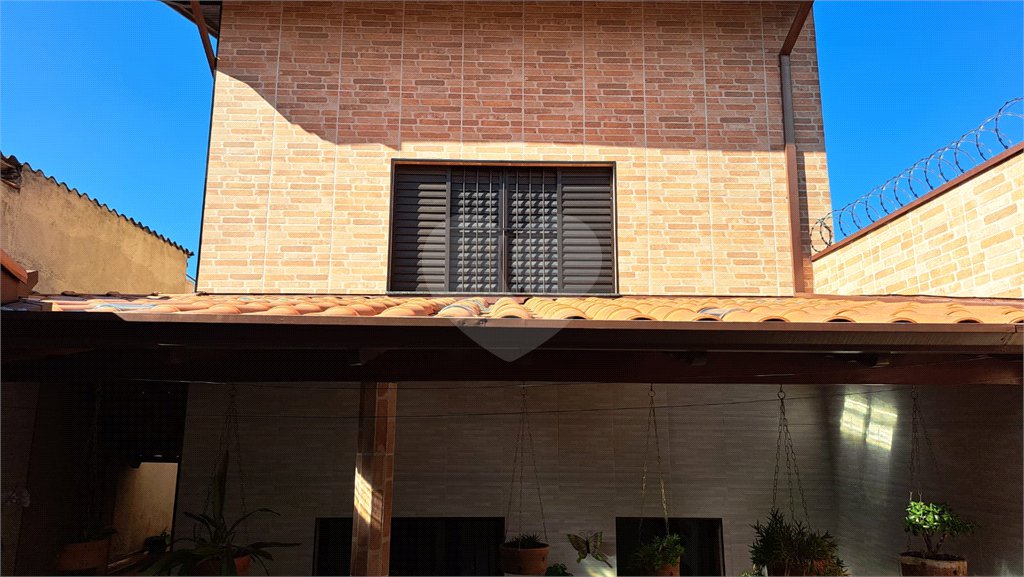 Casa à venda com 3 quartos, sendo 1 suíte,  em Jardim Universo, Mogi das Cruzes, SP
