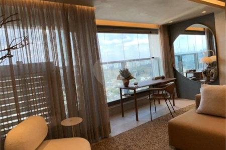 Studio de Alto Padrão no Cobiçado JK Square, Itaim Bibi | 42m², 1 Vaga