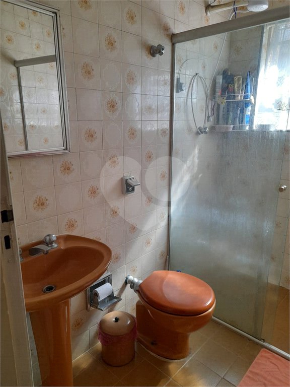 Sobrado à venda com 3 quartos, sendo 1 suíte,  em Parada Inglesa, São Paulo, SP