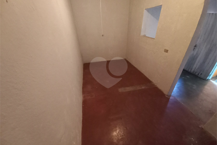 Casa à venda com 2 quartos em Campo Limpo, São Paulo, SP