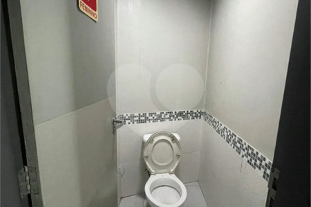Sobrado à venda ou para alugar com 4 quartos, sendo 1 suíte, em Tucuruvi, São Paulo, SP