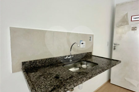 Apartamento à venda com 1 quarto em Santo Cristo, Rio de Janeiro, RJ