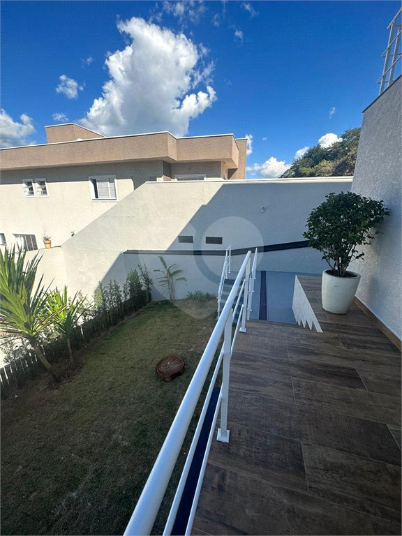 Sobrado à venda com 3 quartos, sendo 1 suíte, em Jardim do Lago, Atibaia, SP