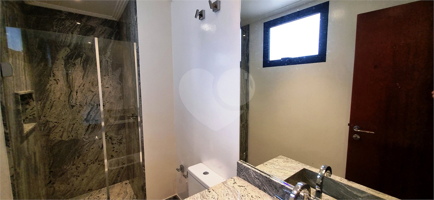 Apartamento à venda com 4 quartos, sendo 3 suítes, em Santana, São Paulo, SP