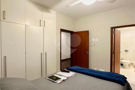 Casa de Vila à venda com 4 quartos, sendo 2 suítes,  em Botafogo, Rio de Janeiro, RJ