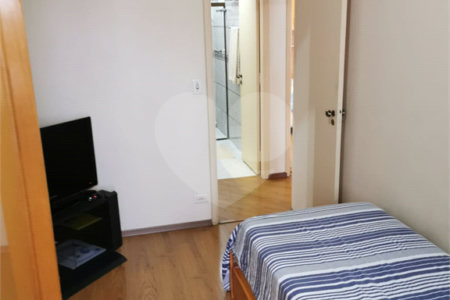 Cobertura à venda com 3 quartos em Vila Gumercindo, São Paulo, SP