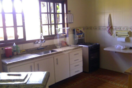 Casa à venda com 2 quartos, sendo 1 suíte, no condomínio Novo Horizonte, Piracaia - SP