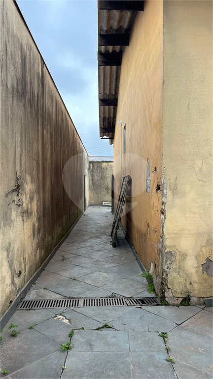 Casa Térrea à venda com 3 quartos em Jardim Dom José, São Paulo, SP