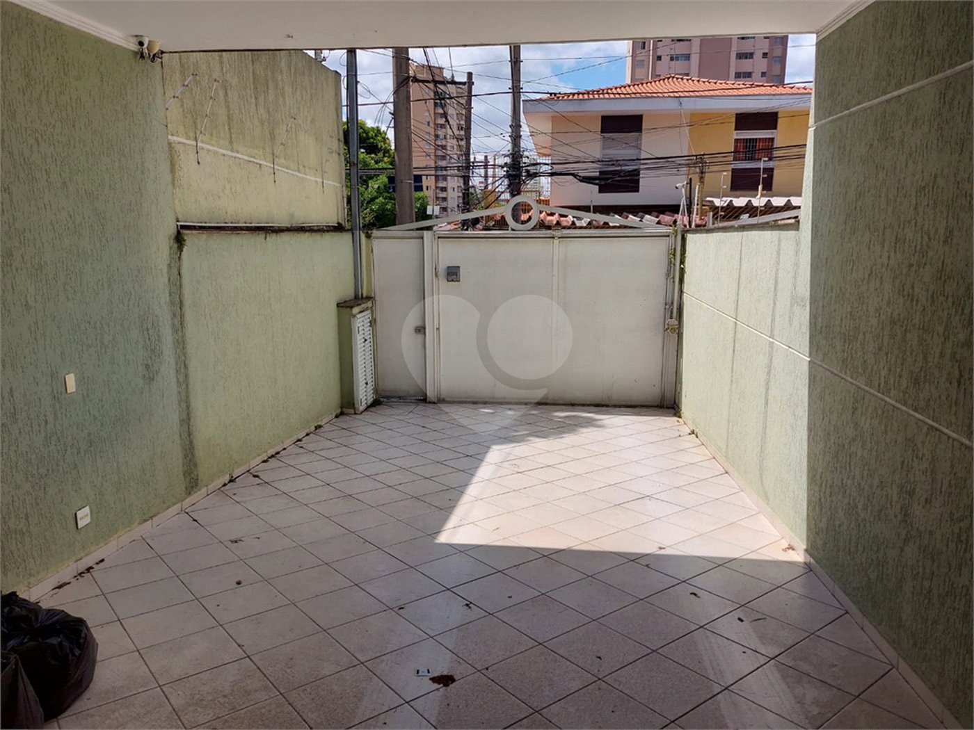 Sobrado à venda com 3 suítes em Vila Paulicéia, São Paulo, SP