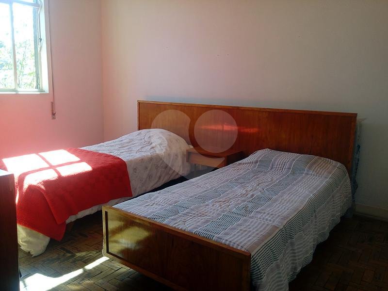 Casa à venda com 5 quartos, sendo 2 suítes, em Santana, São Paulo, SP