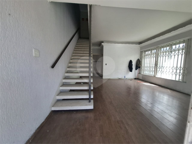 Sobrado à venda ou para alugar com 4 quartos, sendo 1 suíte,  em Imirim, São Paulo, SP