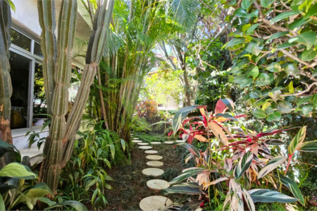 Casa à venda com 4 quartos, sendo 2 suítes,  em Jardim Maristela, São Paulo, SP