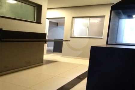 Casa à venda com 3 quartos, sendo 1 suíte, no condomínio Rio das Pedras, Salto - SP