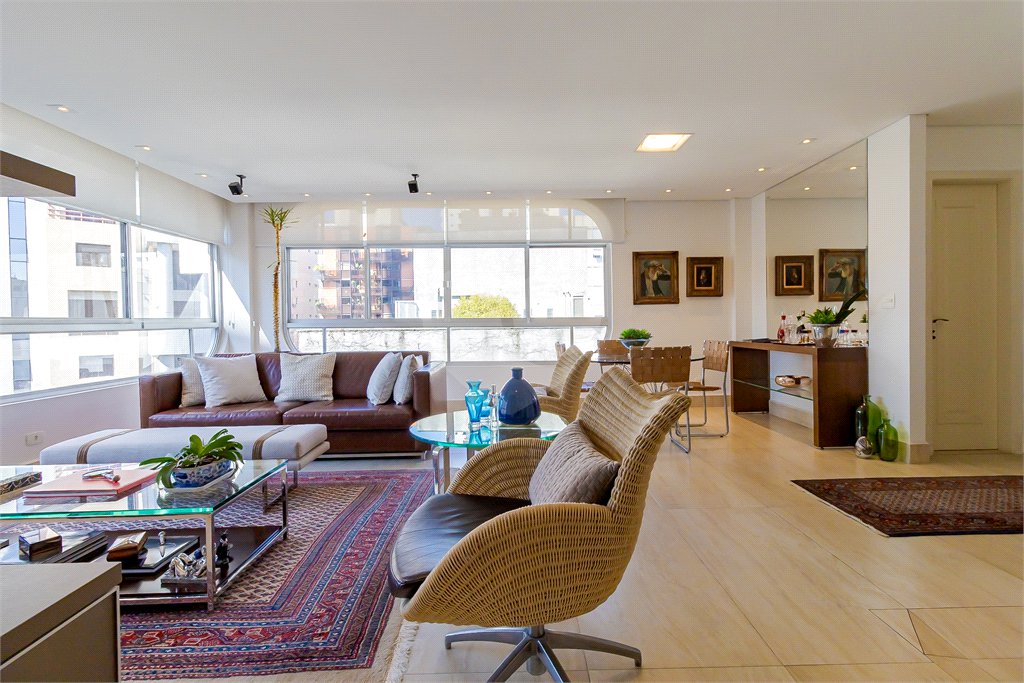 Apartamento à venda com 2 suítes em Itaim Bibi, São Paulo, SP
