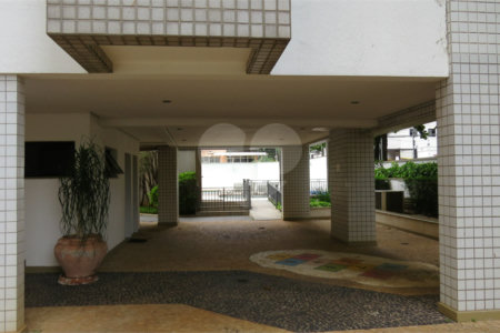 Apartamento à venda com 4 quartos, sendo 2 suítes,  em Cambuí, Campinas, SP