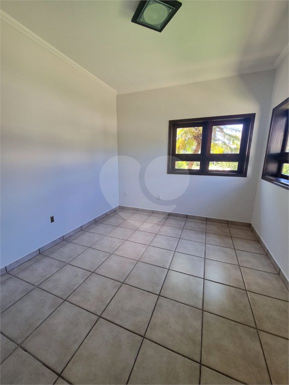 Casa à venda ou para alugar com 3 quartos, sendo 1 suíte, no condomínio Terras de Vinhedo, Vinhedo - SP