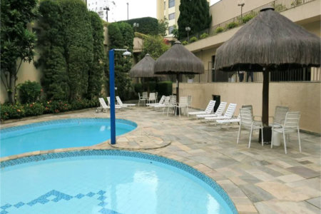 Apartamento à venda com 3 quartos, sendo 2 suítes,  em Real Parque, São Paulo, SP
