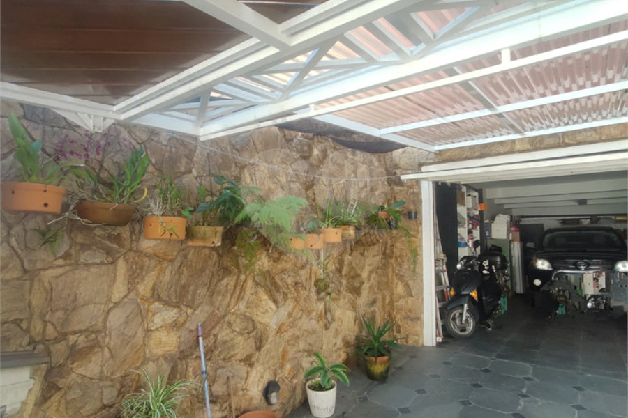 Sobrado à venda com 3 quartos, sendo 1 suíte, em Horto Florestal, São Paulo, SP