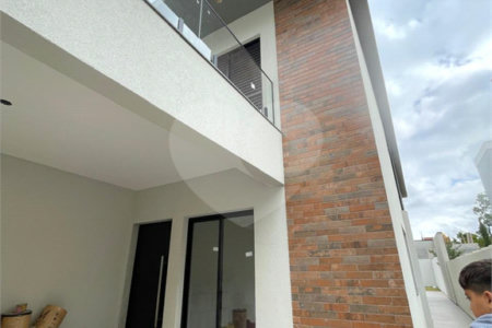 Casa à venda com 3 suítes em Jardim dos Pinheiros, Atibaia, SP
