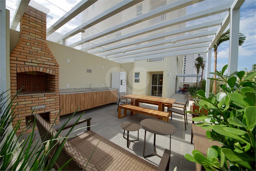 Apartamento à venda com 1 suíte em Km 18, Osasco, SP