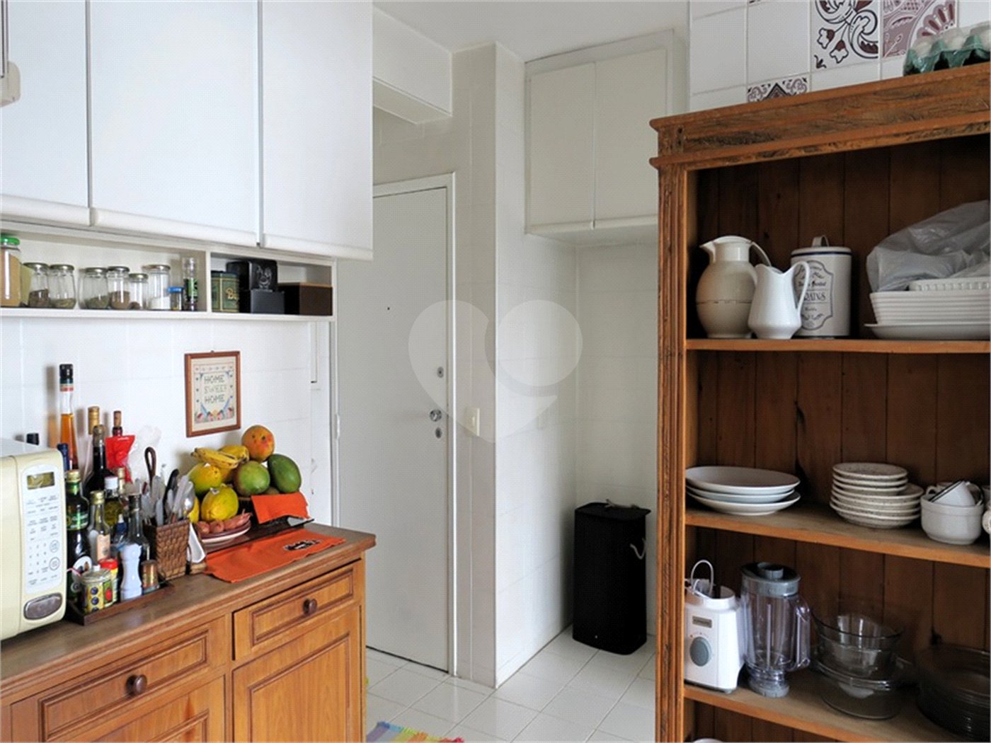 Apartamento à venda com 3 quartos, sendo 1 suíte, em Vila Andrade, São Paulo, SP