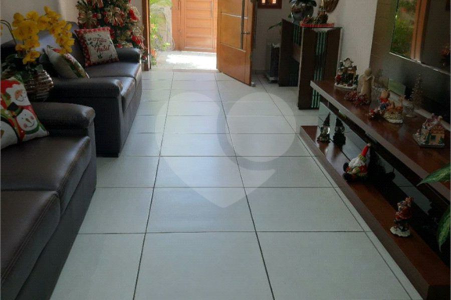 Casa à venda com 6 quartos, sendo 2 suítes,  em Limão, São Paulo, SP