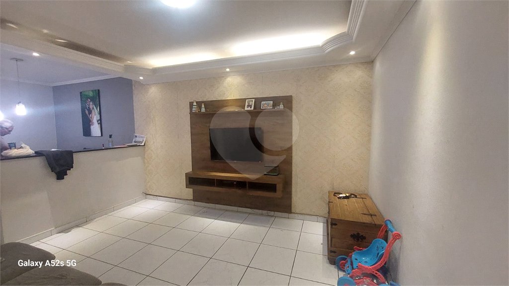 Casa à venda com 3 quartos, sendo 2 suítes, em Moinho, Mairiporã, SP