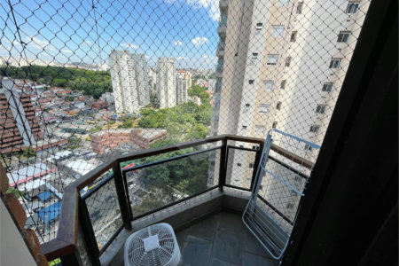 Apartamento à venda com 3 quartos, sendo 1 suíte, em Parque Bairro Morumbi, São Paulo, SP