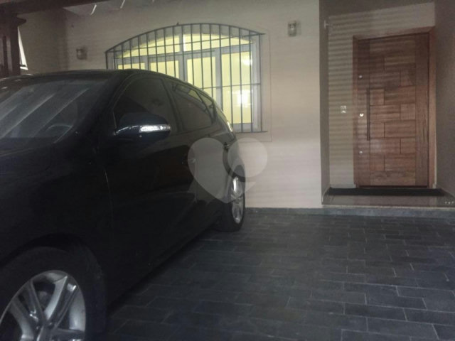 Casa à venda com 3 quartos, sendo 1 suíte,  em Santana, São Paulo, SP