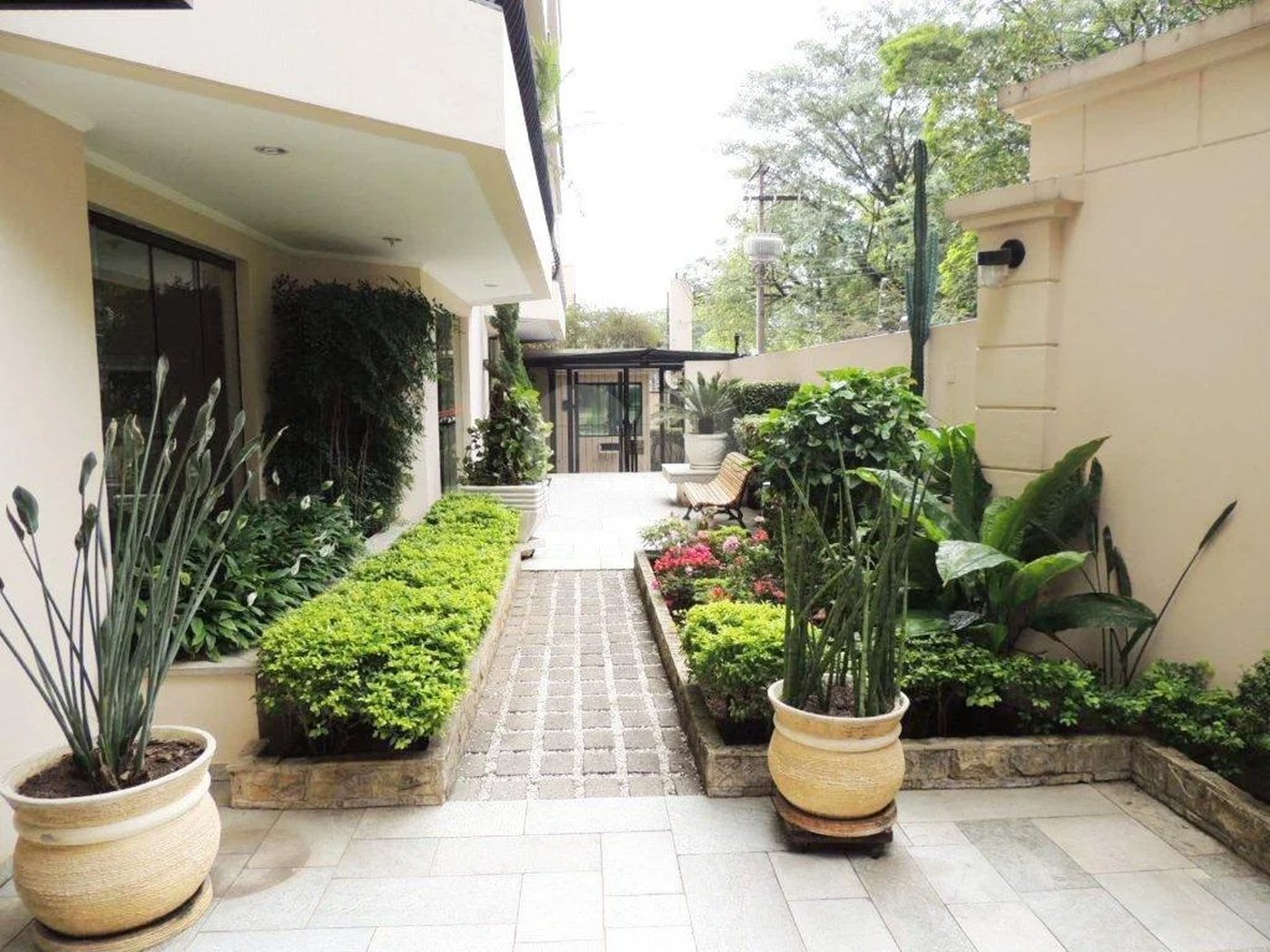 Apartamento para alugar com 4 suítes em Santo Amaro, São Paulo, SP