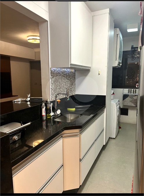 Apartamento à venda com 3 quartos, sendo 1 suíte, em Jardim Luanda, São Paulo, SP