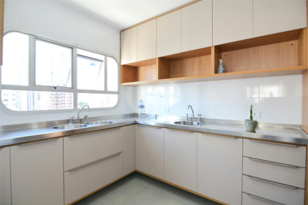 Apartamento à venda com 4 quartos, sendo 2 suítes,  em Brooklin Paulista, São Paulo, SP