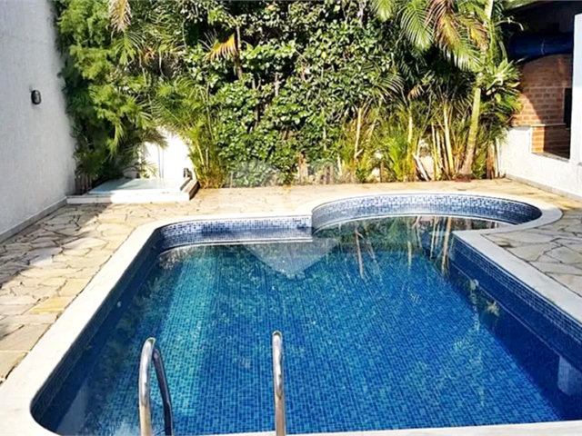 Casa Térrea à venda com 3 quartos, sendo 1 suíte,  em Tremembé, São Paulo, SP