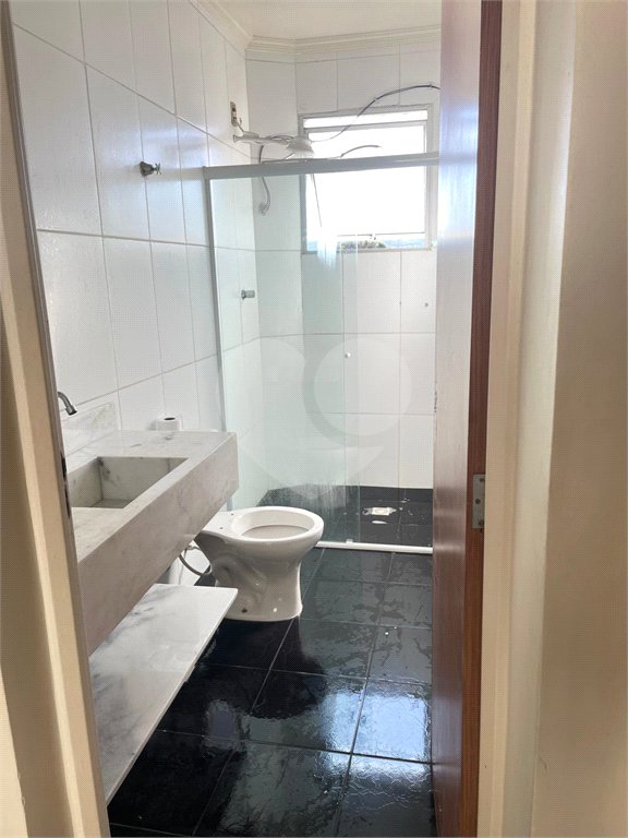 Apartamento à venda com 2 quartos em Jundiapeba, Mogi das Cruzes, SP