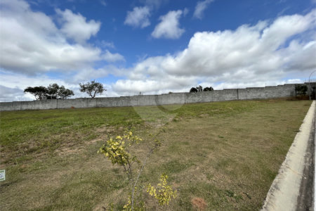 Terreno à venda no condomínio Up Residencial, Votorantim - SP