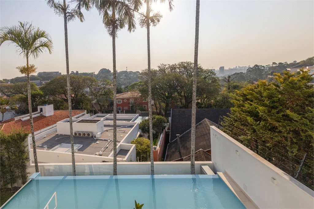 Casa à venda com 4 suítes em Jardim Guedala, São Paulo, SP