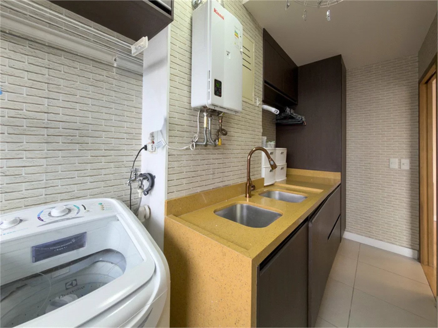 Apartamento à venda com 4 quartos, sendo 2 suítes, em Pinheiros, São Paulo, SP