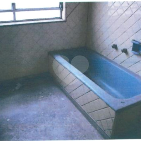 Casa à venda com 3 quartos, sendo 1 suíte, em Vila Mariana, São Paulo, SP