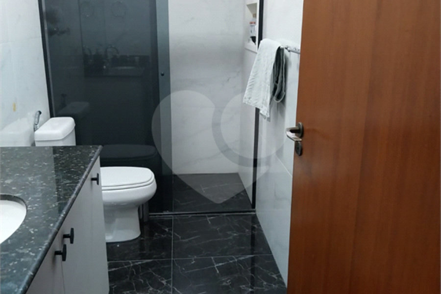 Apartamento à venda com 4 quartos, sendo 1 suíte, em Alto da Lapa, São Paulo, SP
