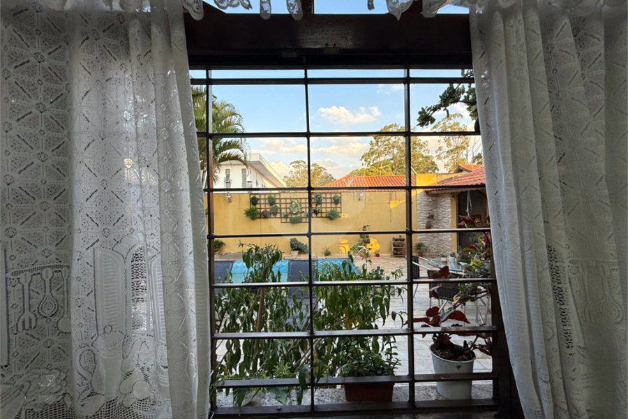 Sobrado à venda com 3 suítes em Tucuruvi, São Paulo, SP