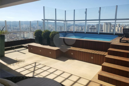 Apartamento à venda com 5 suítes em Santa Teresinha, São Paulo, SP