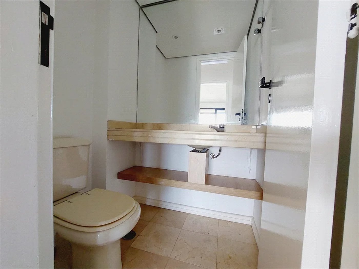Apartamento à venda com 4 quartos, sendo 2 suítes,  em Alto da Lapa, São Paulo, SP