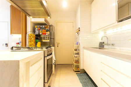 Apartamento à venda com 3 quartos, sendo 1 suíte, em Pinheiros, São Paulo, SP
