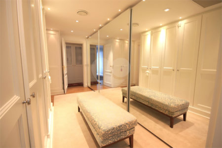Apartamento à venda com 3 suítes em Alto da Boa Vista, São Paulo, SP