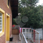 Chácara à venda com 3 quartos, sendo 1 suíte,  em Jardim Estância Brasil, Atibaia, SP